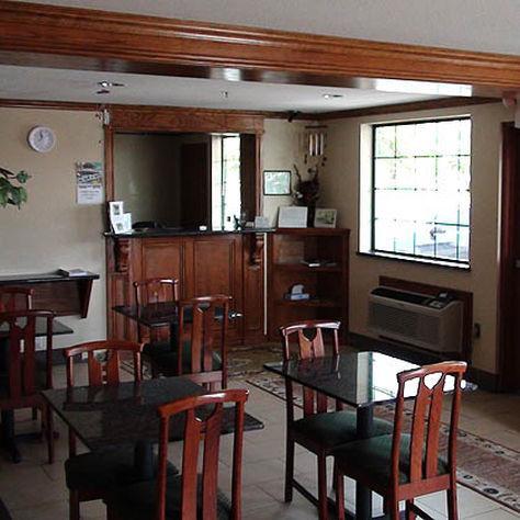 Motel 6 Oklahoma City Ok Frontier City Edmond Restaurant photo