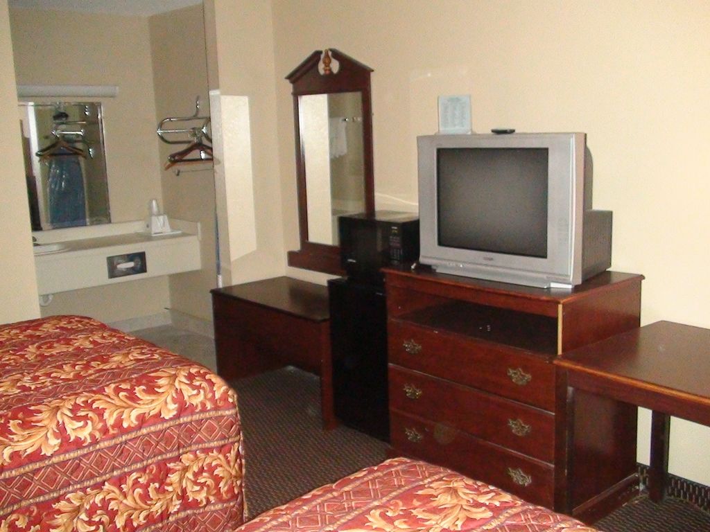 Motel 6 Oklahoma City Ok Frontier City Edmond Room photo